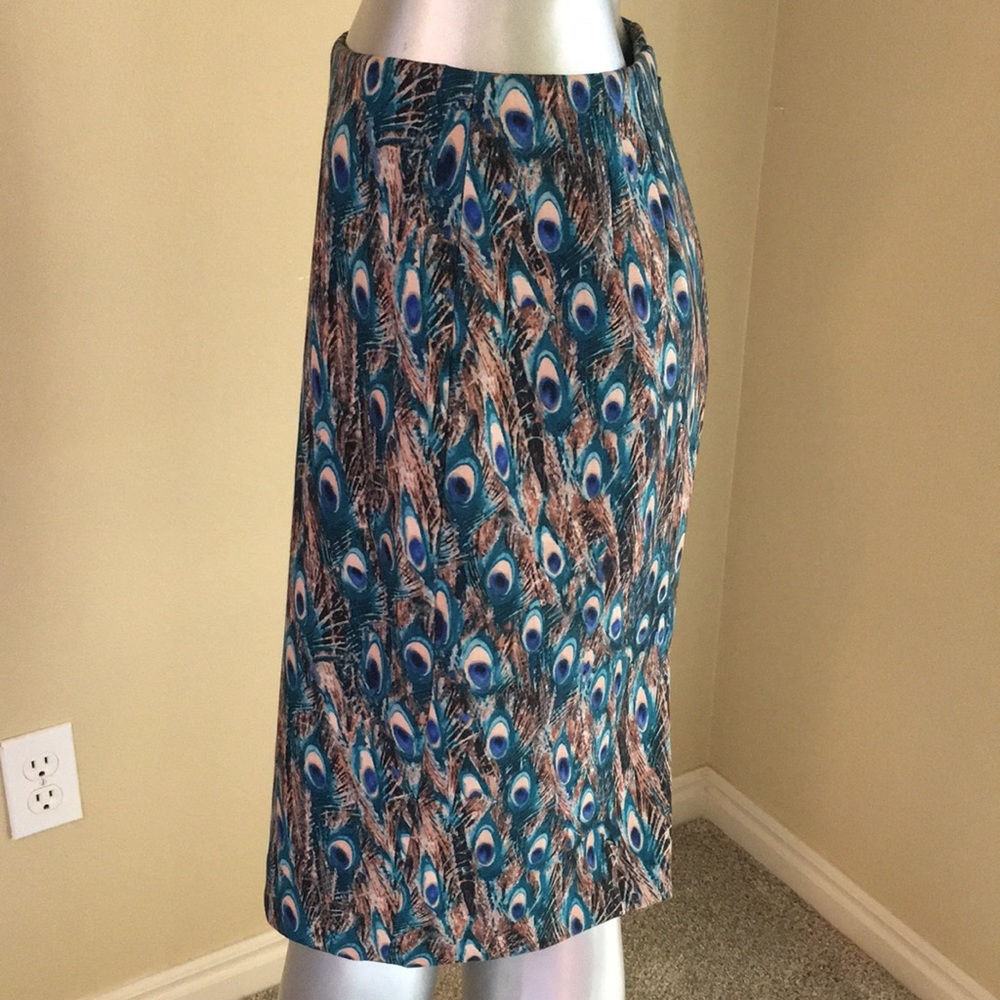 TALBOTS | Peacock Print Pencil Skirt - Picture 4 of 14